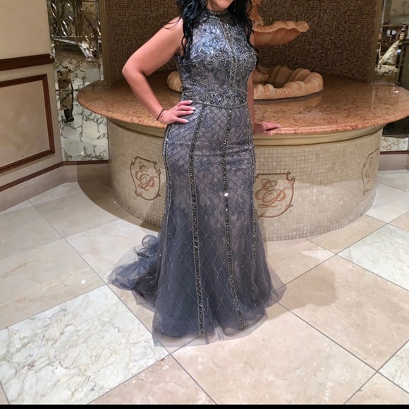 Stella couture beaded dress size 14 gray color - Picture 5 of 7